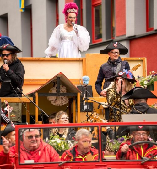 Blütenfestumzug10 (Mittel)