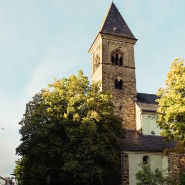 Alte Pfarrkirche in Koblenz Güls, historisches Wahrzeichen
